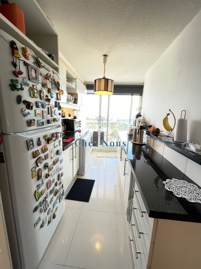 Apartamento ID.1296 - Venta Apartamento 3 Dormitorios Av Roosevelt, Punta del Este 