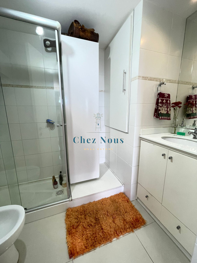 Apartamento ID.1296 - Venta Apartamento 3 Dormitorios Av Roosevelt, Punta del Este 