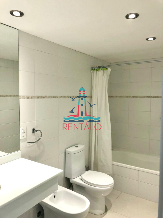 Apartamento ID.165 - Venta Apartamento 2 Dormitorios 2 Baños Roosevelt, Punta del Este 