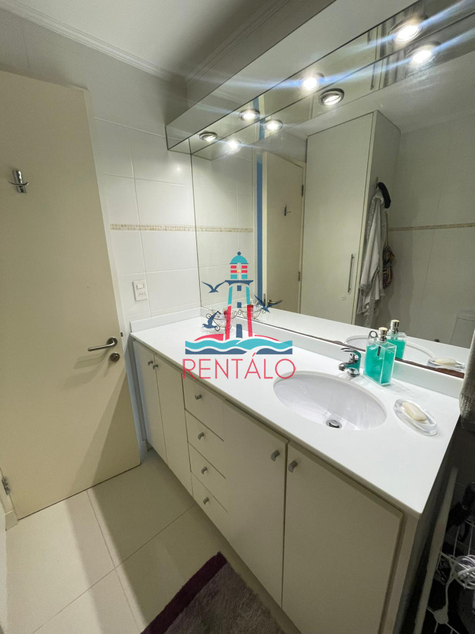 Apartamento ID.48 - Venta Apartamento 3 Dormitorios Av Roosevelt, Punta del Este 
