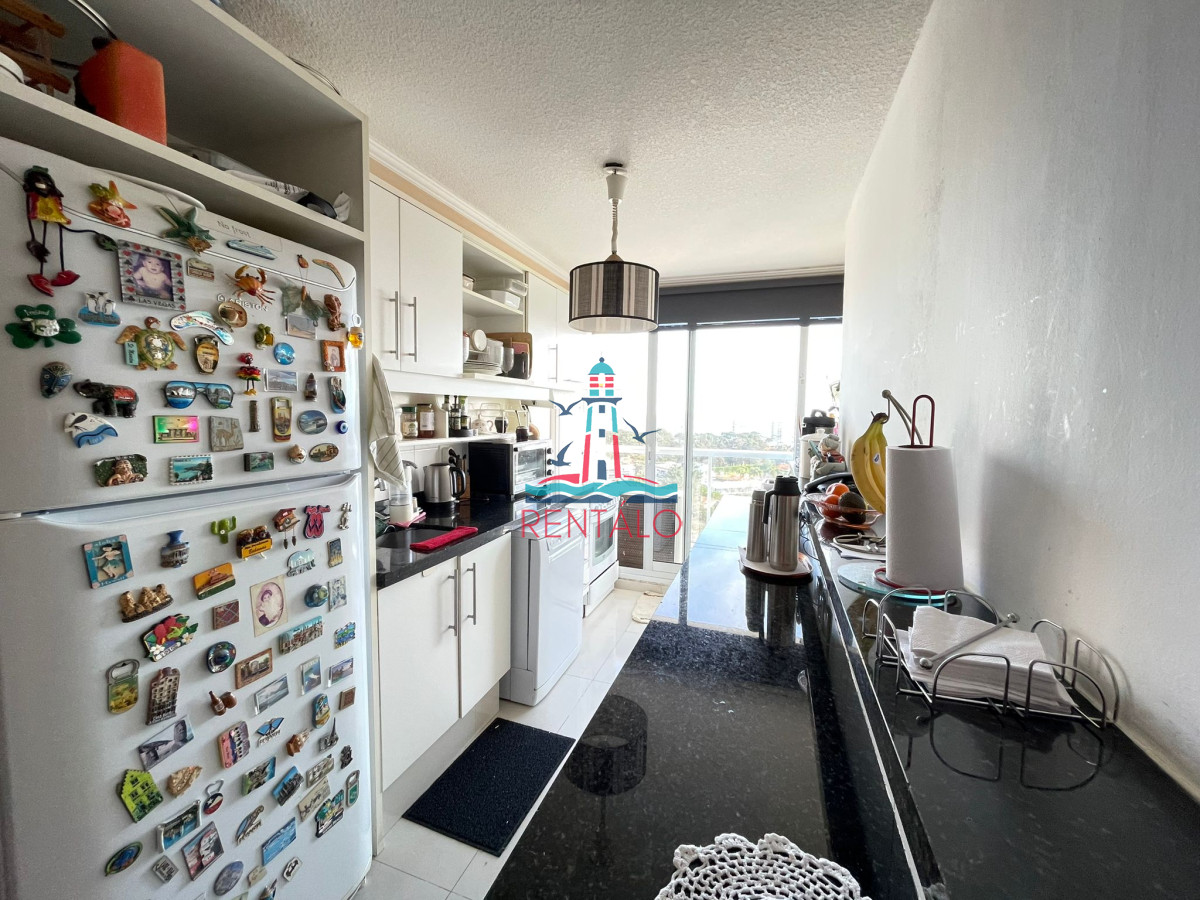 Apartamento ID.48 - Venta Apartamento 3 Dormitorios Av Roosevelt, Punta del Este 