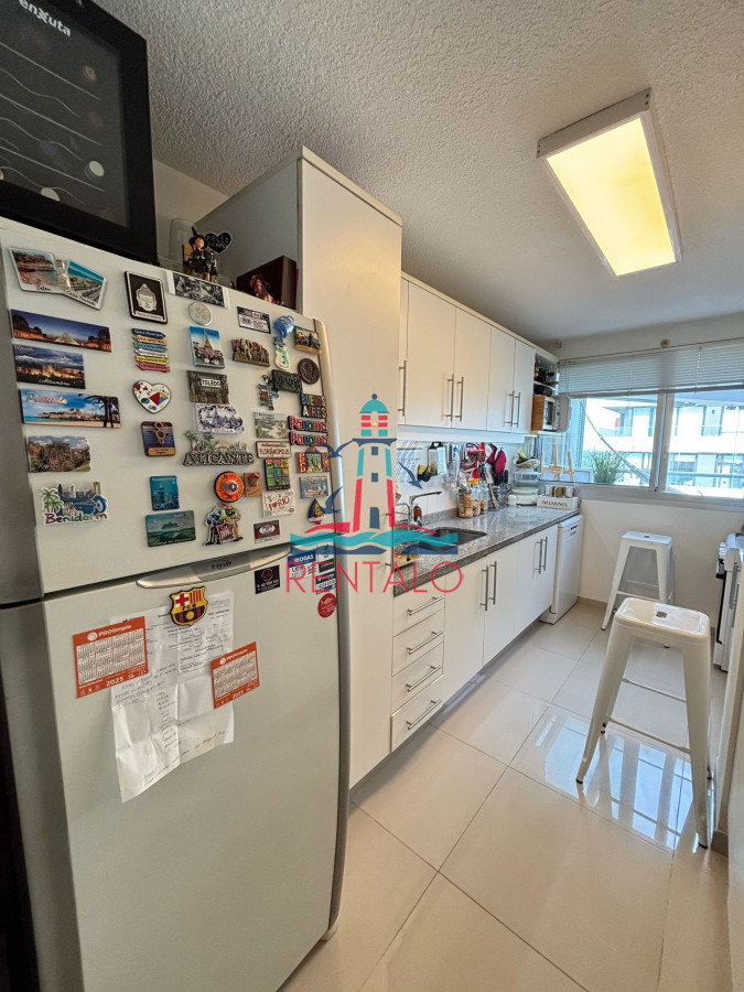 Apartamento ID.141 - Alquiler anual  apartamento 2 Dormitorios 2 Baños en Roosevelt 