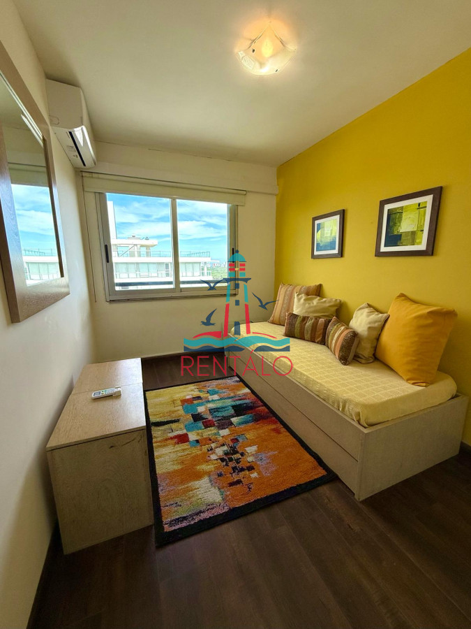 Apartamento ID.47 - Venta Apartamento Penthouse 3 Dormitorios Punta del Este, Roosevelt  