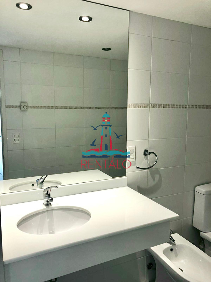 Apartamento ID.165 - Venta Apartamento 2 Dormitorios 2 Baños Roosevelt, Punta del Este 