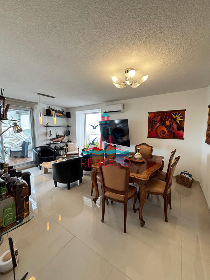 Apartamento ID.141 - Alquiler anual  apartamento 2 Dormitorios 2 Baños en Roosevelt 
