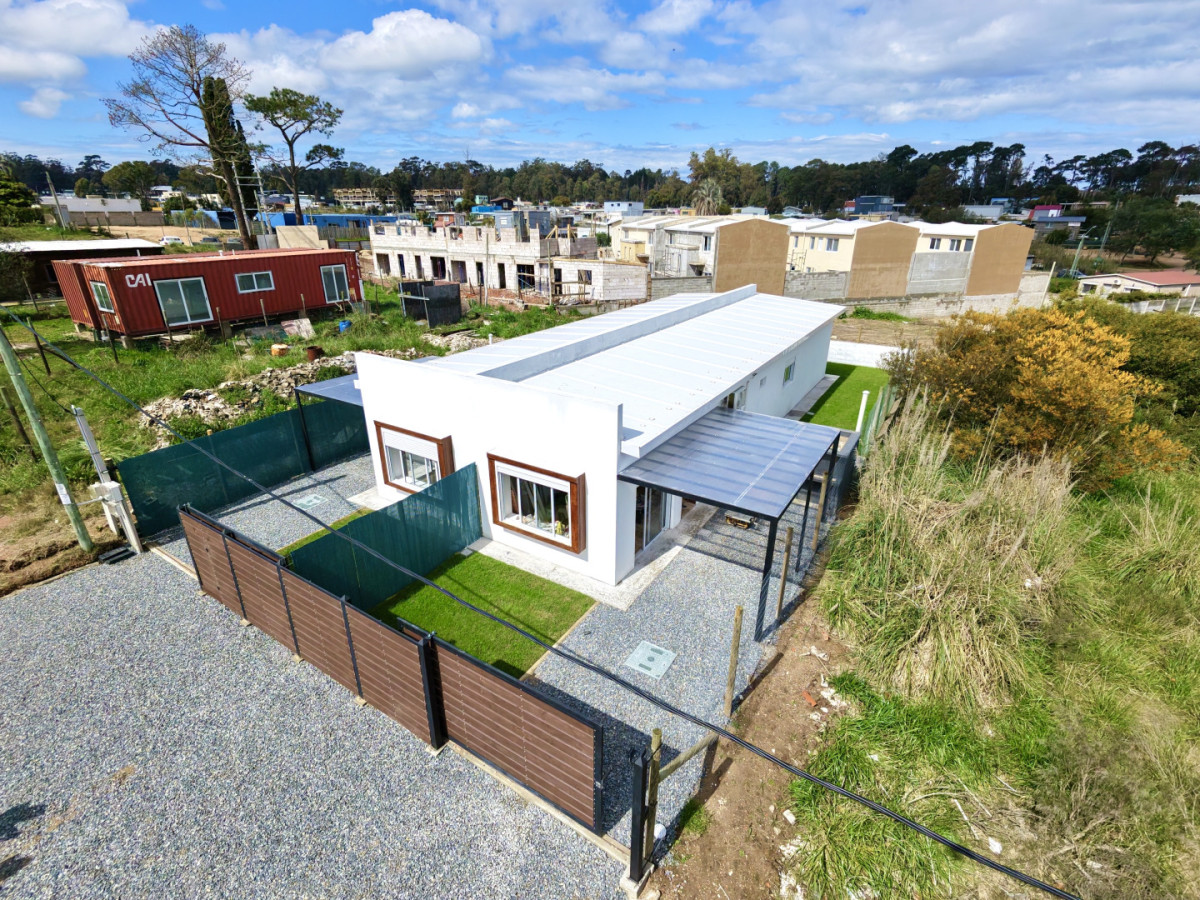 Imagen de Casa en venta Maldonado Altos de la Laguna 