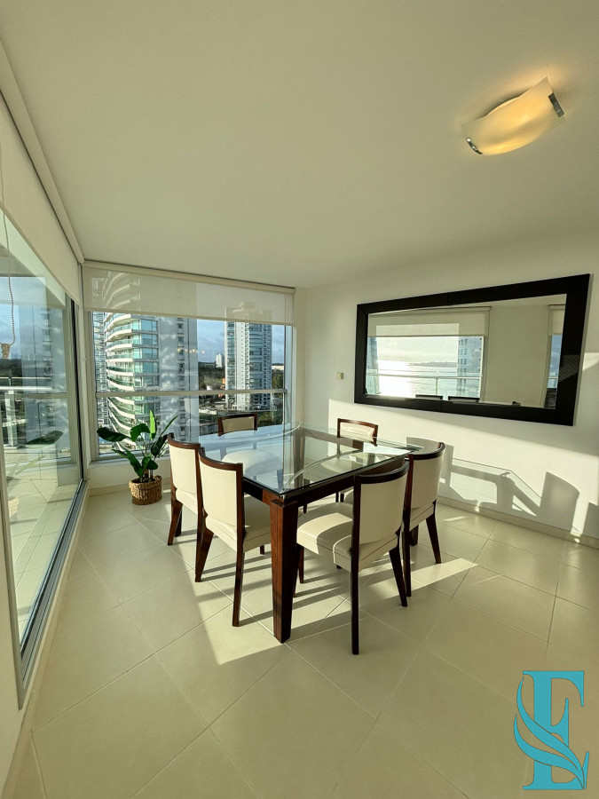 Apartamento ID.510 - Alquiler Temporario Apartamento 3 Dormitorios A 100 Mts Del Mar Punta Del Este Season Tower