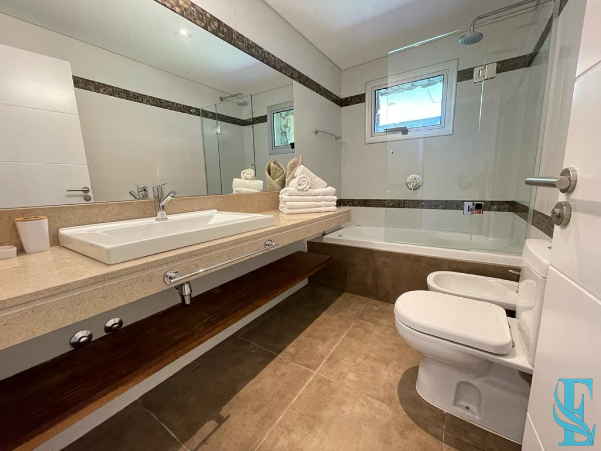Apartamento ID.89 - Venta Apartamento 2 Dormitorios Punta Ballena 