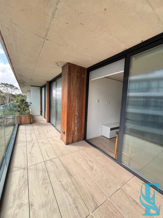 Apartamento ID.735 - Venta Apartamento Primera Linea 2 Dormitorios Punta del Este, Pda 39 - Walmer Lagoon 