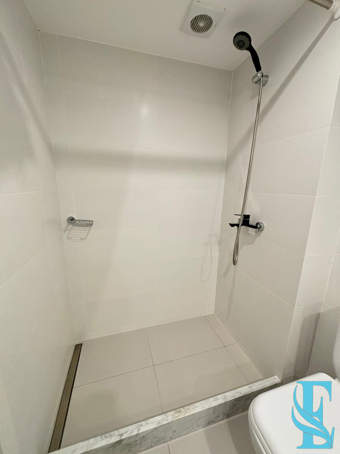 Apartamento ID.567 - Alquiler Apto 2 Dormitorios A 50 Mts del Mar Playa Mansa, Punta del Este 