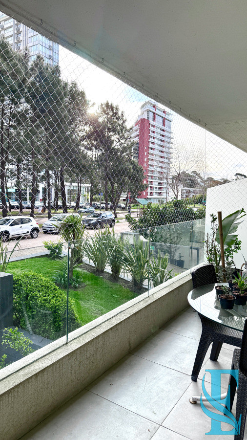 Apartamento ID.795 - Venta Apartamento De Un Dormitorio Y Medio - Zona Roosevelt