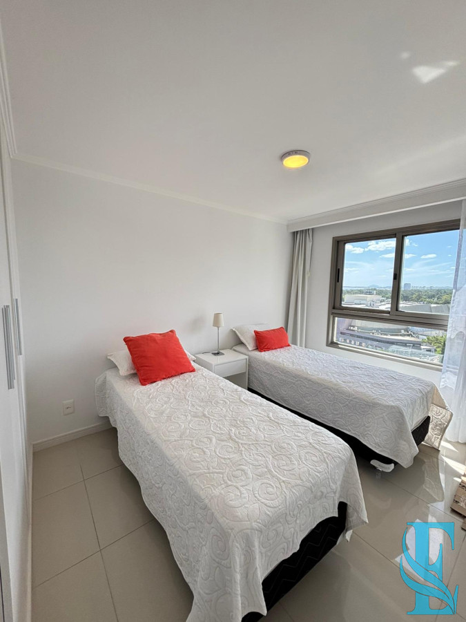 Apartamento ID.572 - Alquiler Temporal Place Lafayette 2 Dormitorios Punta del Este