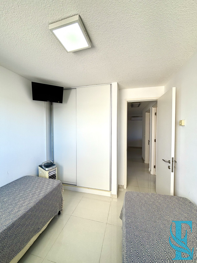 Apartamento ID.655 - Venta Apartamento 2 Dormitorios En Roosevelt, Punta del Este