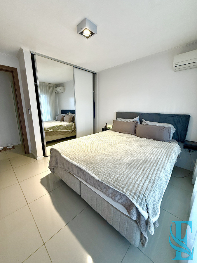 Apartamento ID.795 - Venta Apartamento De Un Dormitorio Y Medio - Zona Roosevelt