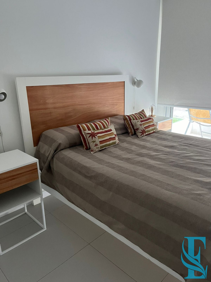 Apartamento ID.498 - Alquiler Temporal Apartamento 1 Dormitorio Punta del Este, Playa Mansa Pda 4 
