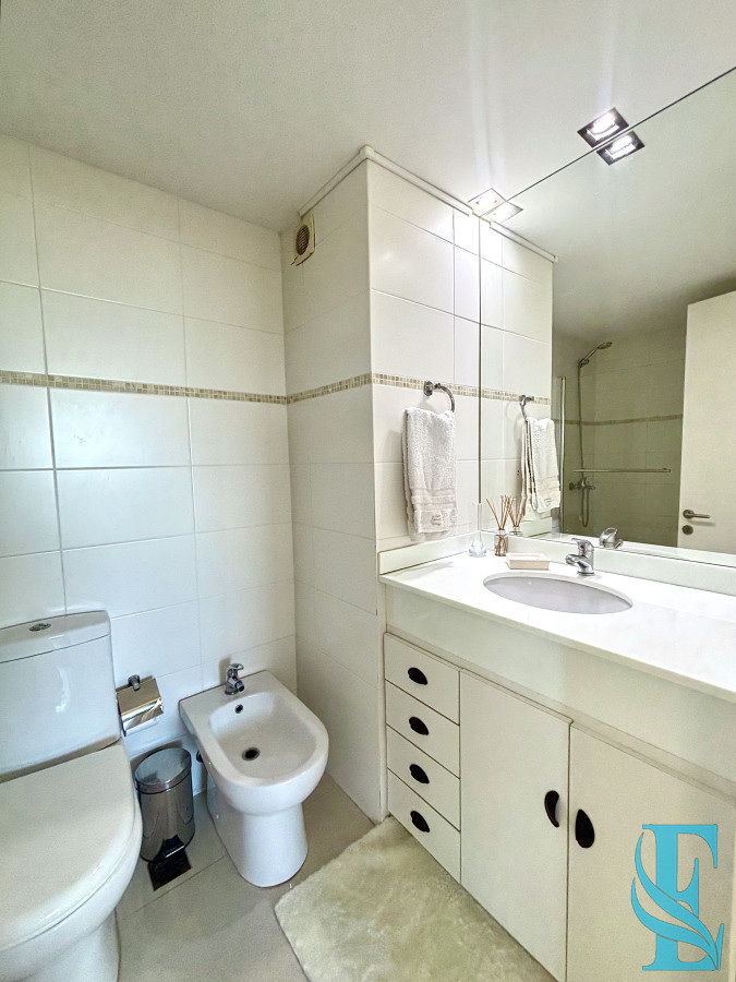 Apartamento ID.655 - Venta Apartamento 2 Dormitorios En Roosevelt, Punta del Este