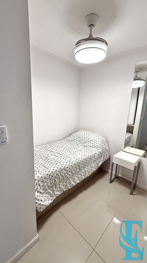 Apartamento ID.795 - Venta Apartamento De Un Dormitorio Y Medio - Zona Roosevelt