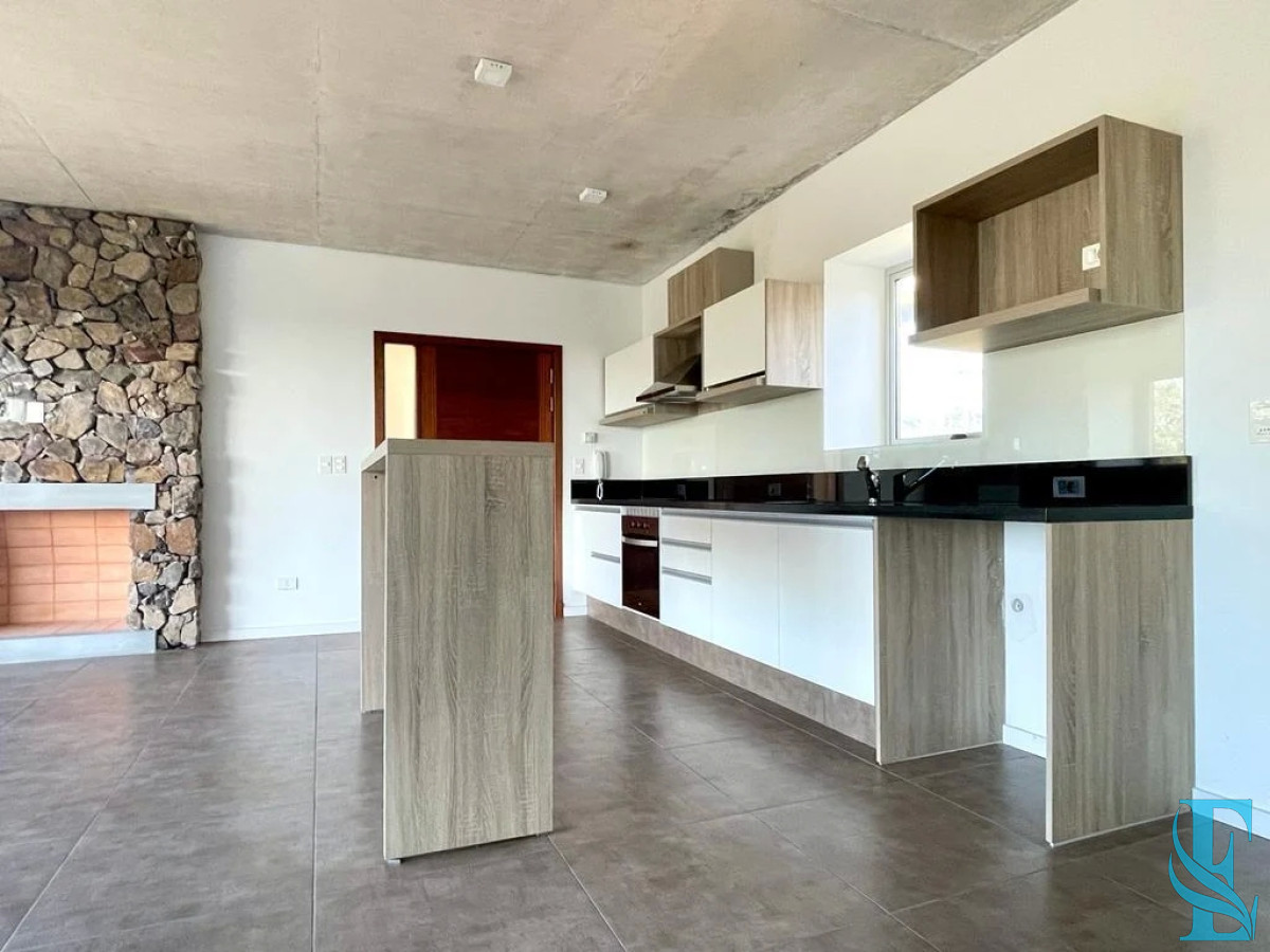Apartamento ID.92 - VENTA APARTAMENTO 2 DORMITORIOS PUNTA BALLENA 
