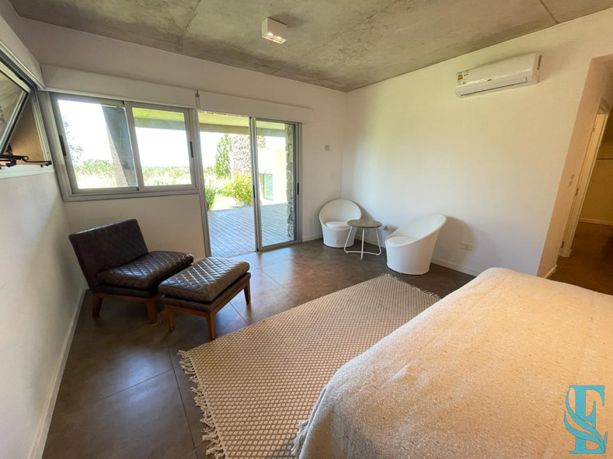 Apartamento ID.89 - Venta Apartamento 2 Dormitorios Punta Ballena 