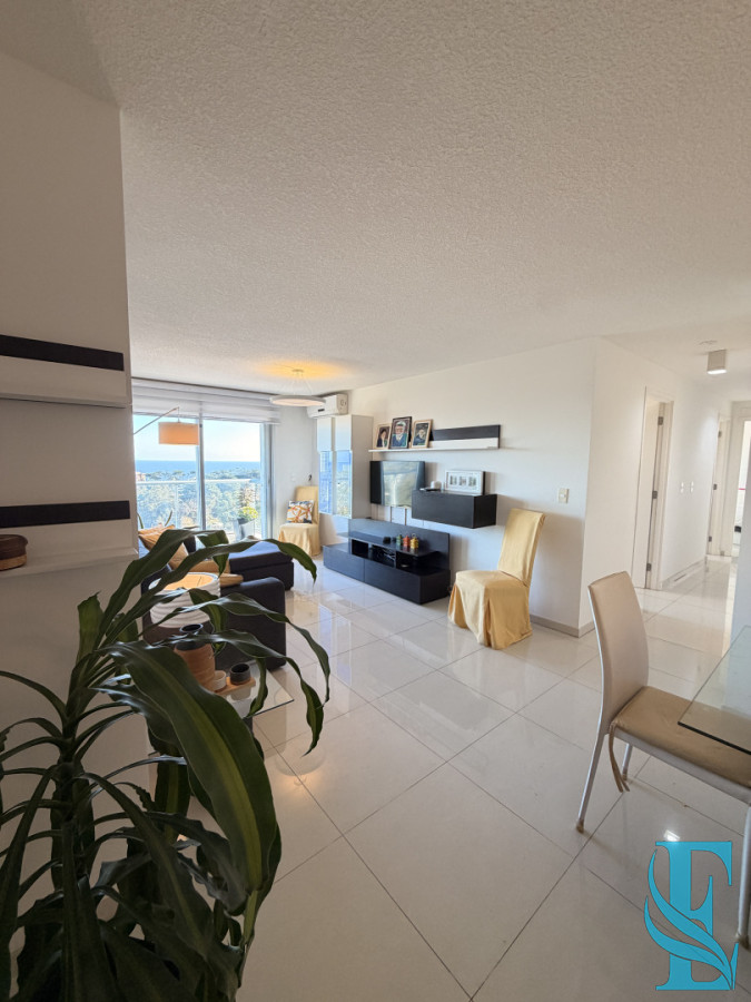 Apartamento ID.214 - Venta Apartamento 3 Dormitorios Summer Tower Av Roosevelt, Punta del Este 