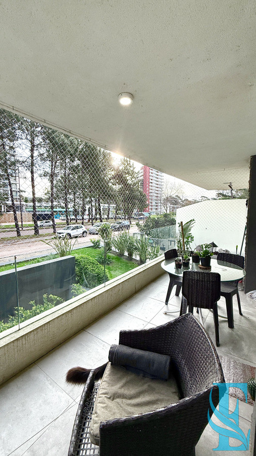 Apartamento ID.795 - Venta Apartamento De Un Dormitorio Y Medio - Zona Roosevelt