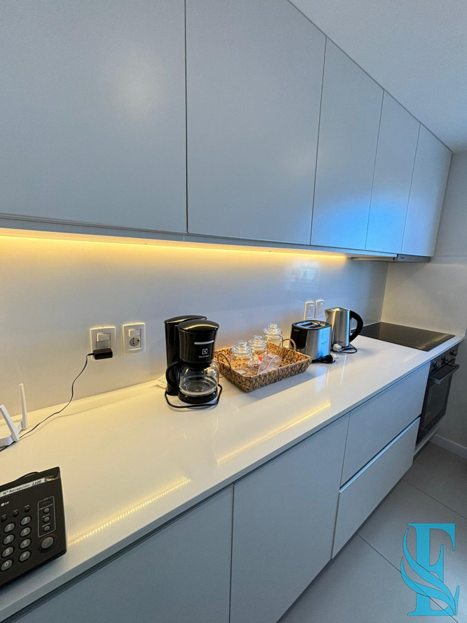 Apartamento ID.567 - Alquiler Apto 2 Dormitorios A 50 Mts del Mar Playa Mansa, Punta del Este 