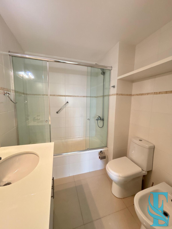Apartamento ID.295 - Alquiler apto 3 dormitorios 