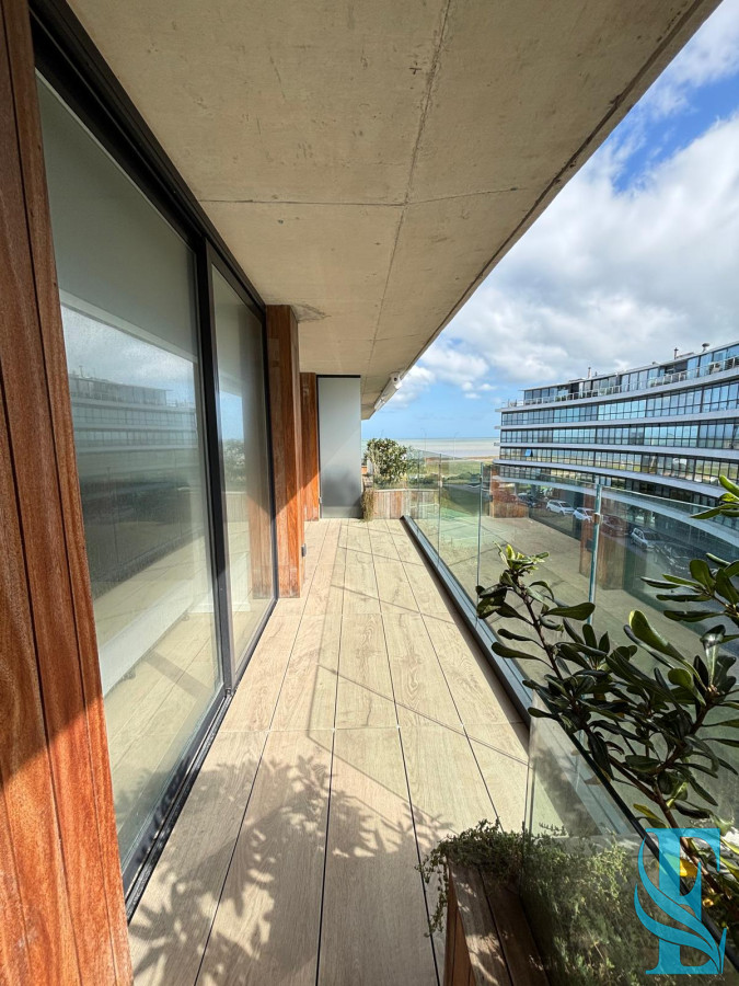 Apartamento ID.735 - Venta Apartamento Primera Linea 2 Dormitorios Punta del Este, Pda 39 - Walmer Lagoon 