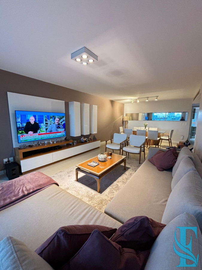 Apartamento ID.399 - Venta Apartamento Aquarela  2 Dorm + Dep - Playa Mansa Punta del Este
