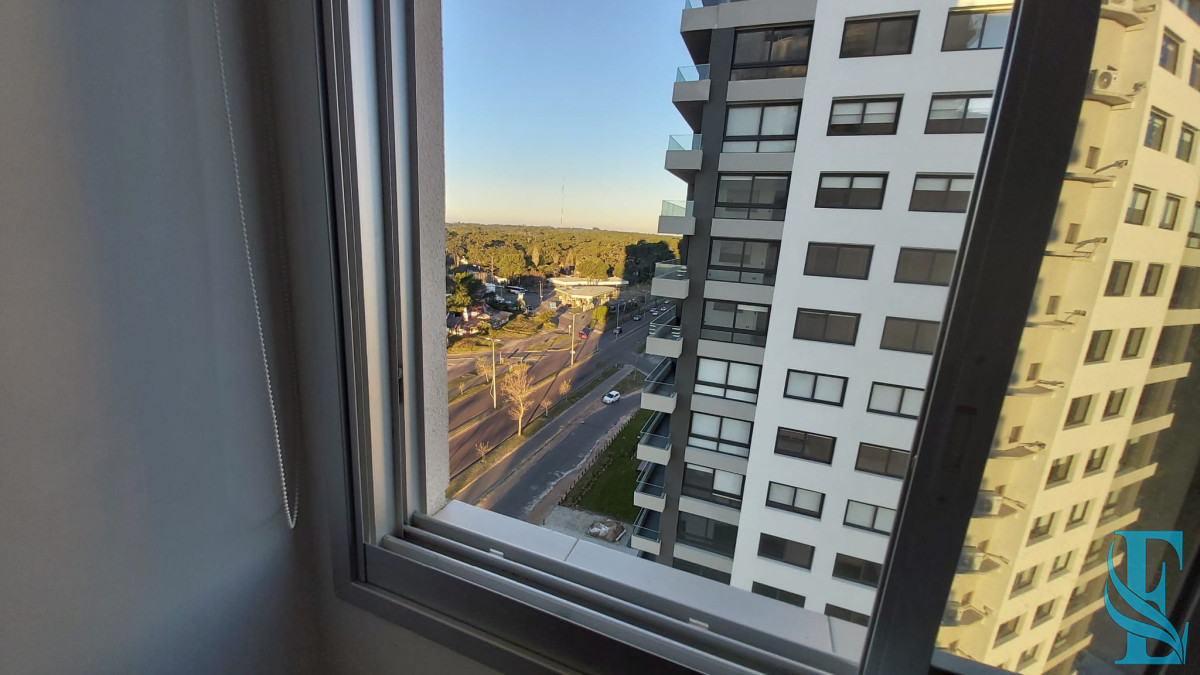 Apartamento ID.296 - Apartamento 2 Dormitorios En Roosevelt, Punta del Este 