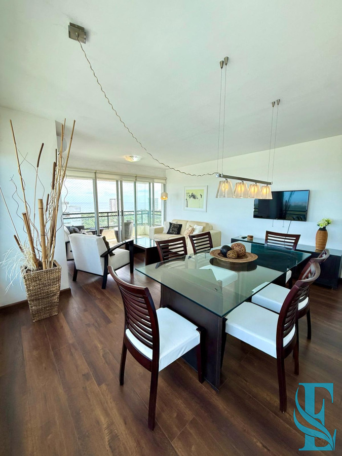 Apartamento ID.552 - Venta Apartamento Penthouse 3 Dormitorios Punta del Este, Roosevelt  