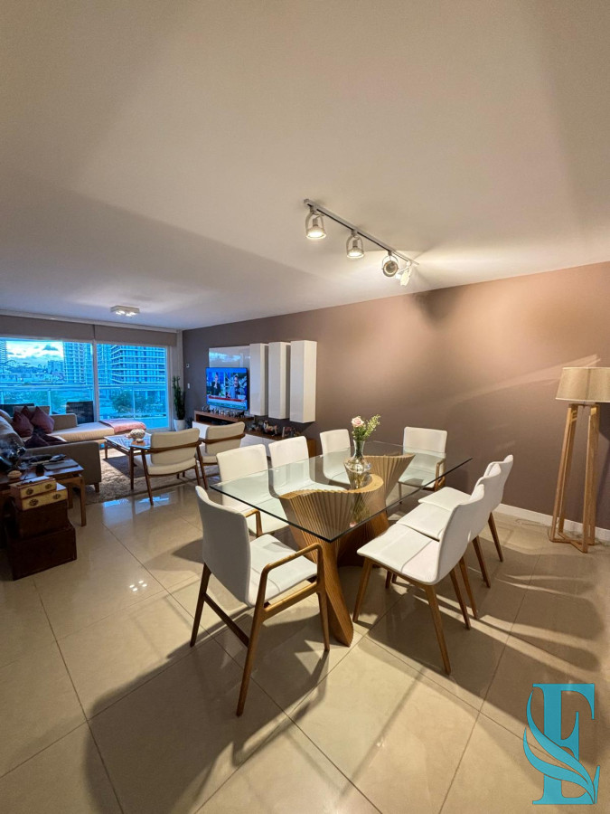 Apartamento ID.399 - Venta Apartamento Aquarela  2 Dorm + Dep - Playa Mansa Punta del Este