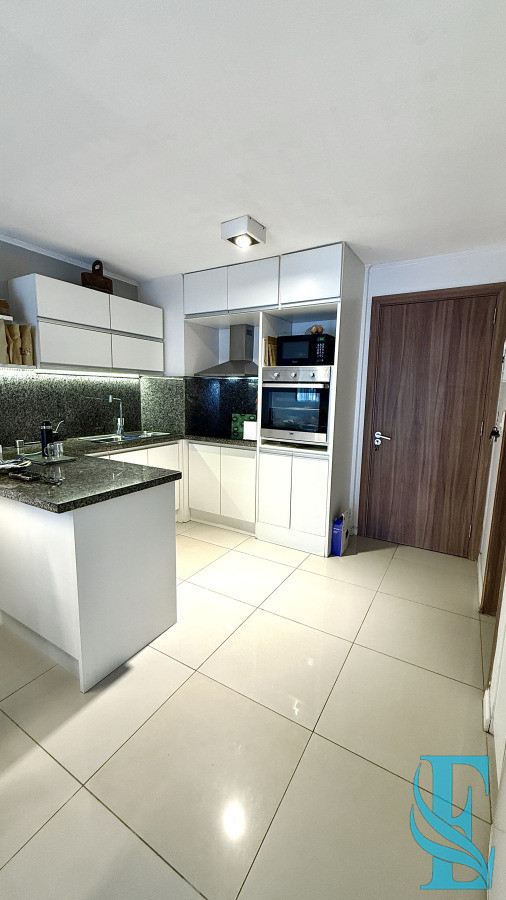 Apartamento ID.795 - Venta Apartamento De Un Dormitorio Y Medio - Zona Roosevelt