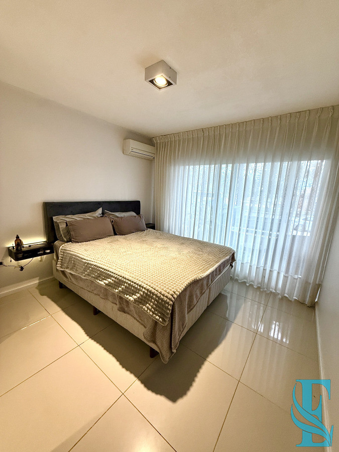 Apartamento ID.795 - Venta Apartamento De Un Dormitorio Y Medio - Zona Roosevelt