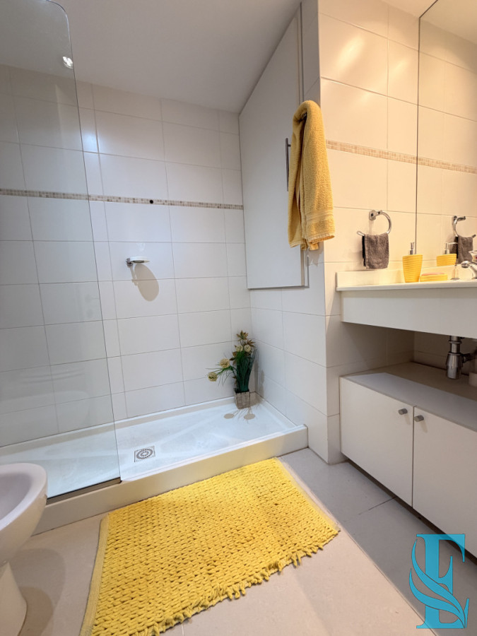 Apartamento ID.214 - Venta Apartamento 3 Dormitorios Summer Tower Av Roosevelt, Punta del Este 