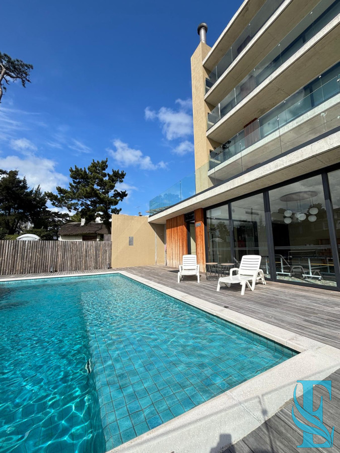 Apartamento ID.735 - Venta Apartamento Primera Linea 2 Dormitorios Punta del Este, Pda 39 - Walmer Lagoon 