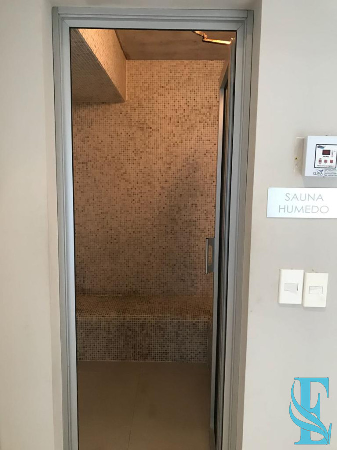 Apartamento ID.214 - Venta Apartamento 3 Dormitorios Av Roosevelt, Punta del Este 