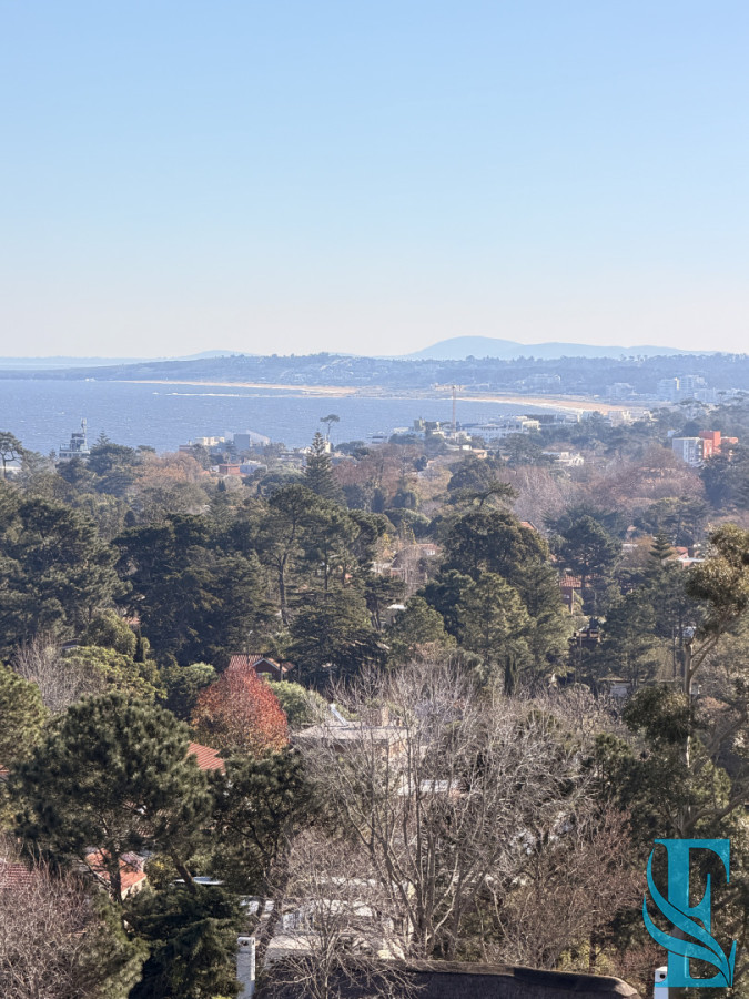 Apartamento ID.214 - Venta Apartamento 3 Dormitorios Summer Tower Av Roosevelt, Punta del Este 