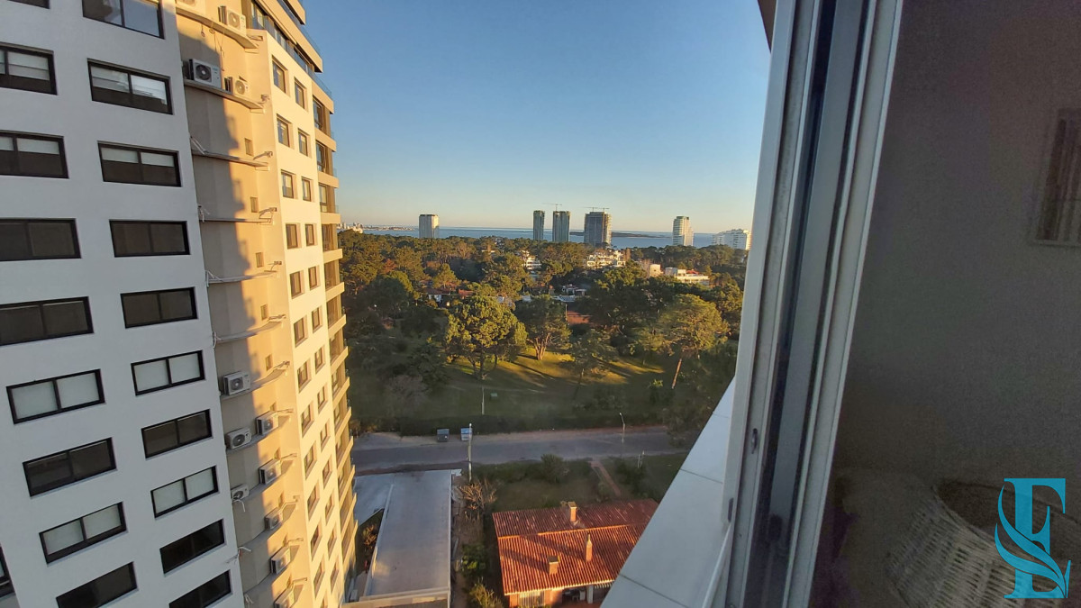 Apartamento ID.296 - Apartamento 2 Dormitorios En Roosevelt, Punta del Este 