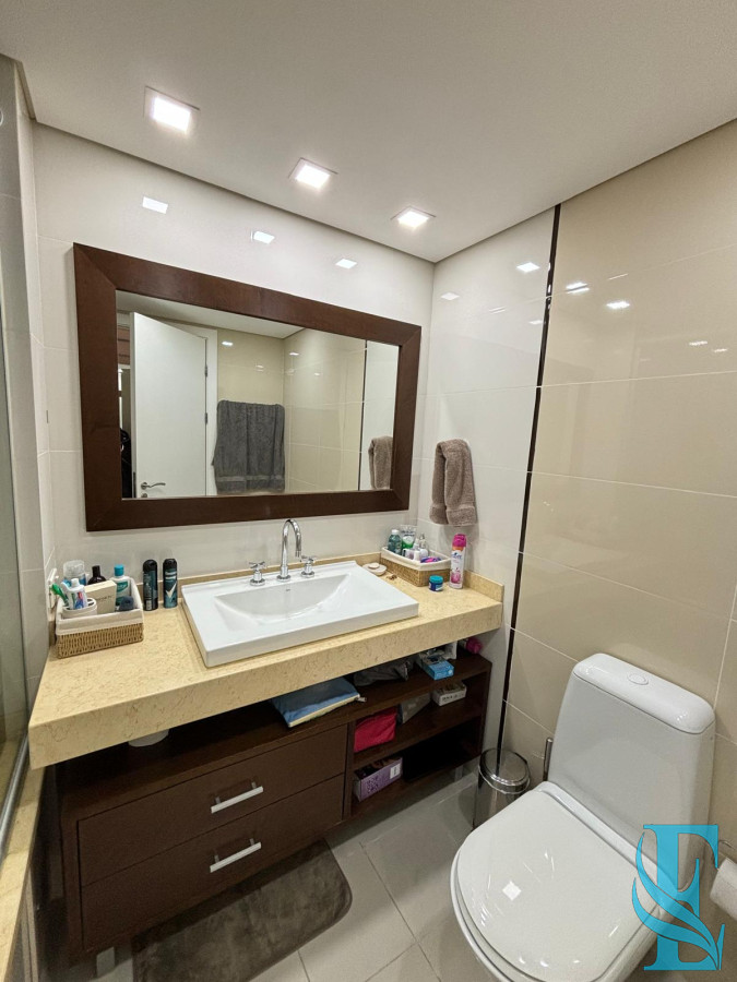 Apartamento ID.399 - Venta Apartamento Aquarela  2 Dorm + Dep - Playa Mansa Punta del Este