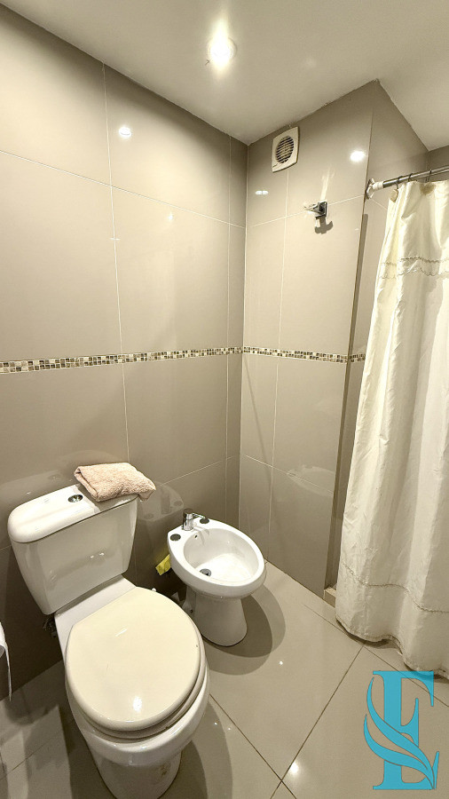 Apartamento ID.795 - Venta Apartamento De Un Dormitorio Y Medio - Zona Roosevelt