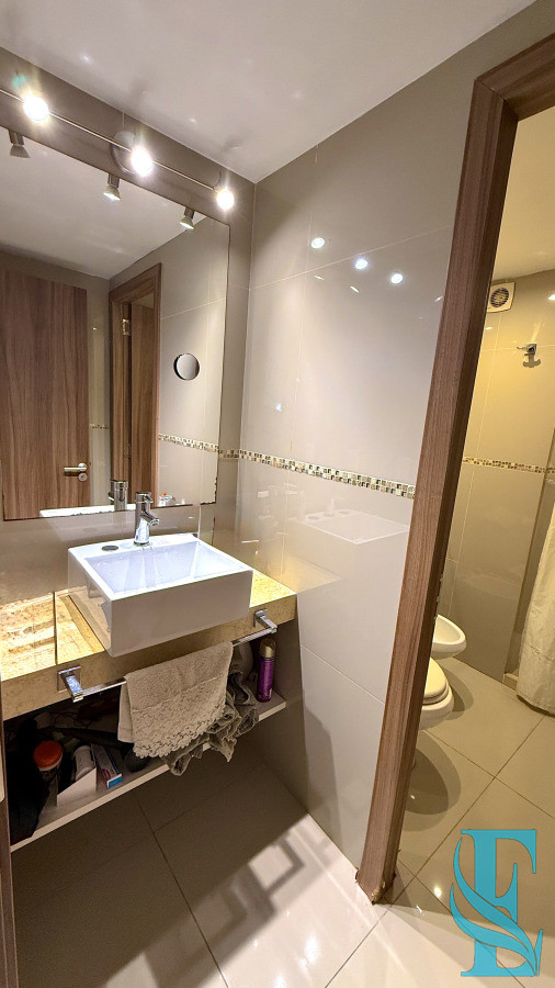 Apartamento ID.795 - Venta Apartamento De Un Dormitorio Y Medio - Zona Roosevelt