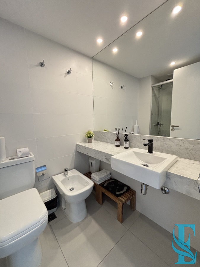 Apartamento ID.426 - Alquiler Temporal Apartamento 1 Dormitorio Punta del Este, Playa Mansa 