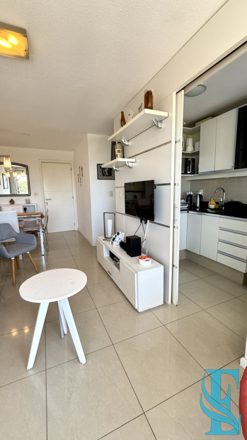 Apartamento ID.19 - Apartamento 1 Dorm En Alquiler Roosevelt