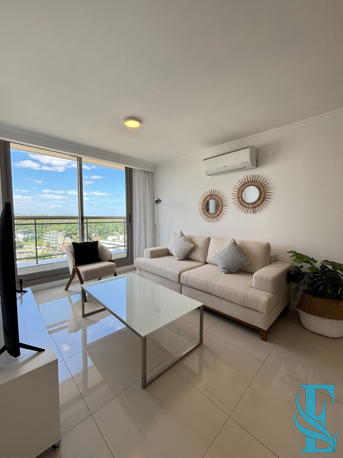 Shopping - GoPunta - Portal Inmobiliario de Punta del Este - Maldonado