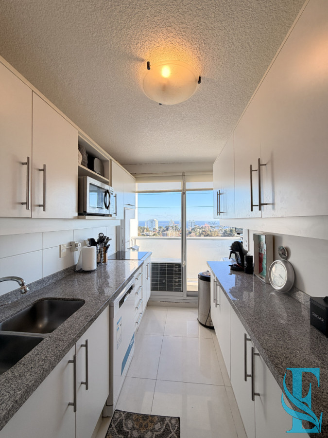 Apartamento ID.214 - Venta Apartamento 3 Dormitorios Summer Tower Av Roosevelt, Punta del Este 