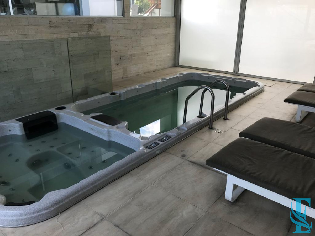 Apartamento ID.214 - Venta Apartamento 3 Dormitorios Av Roosevelt, Punta del Este 