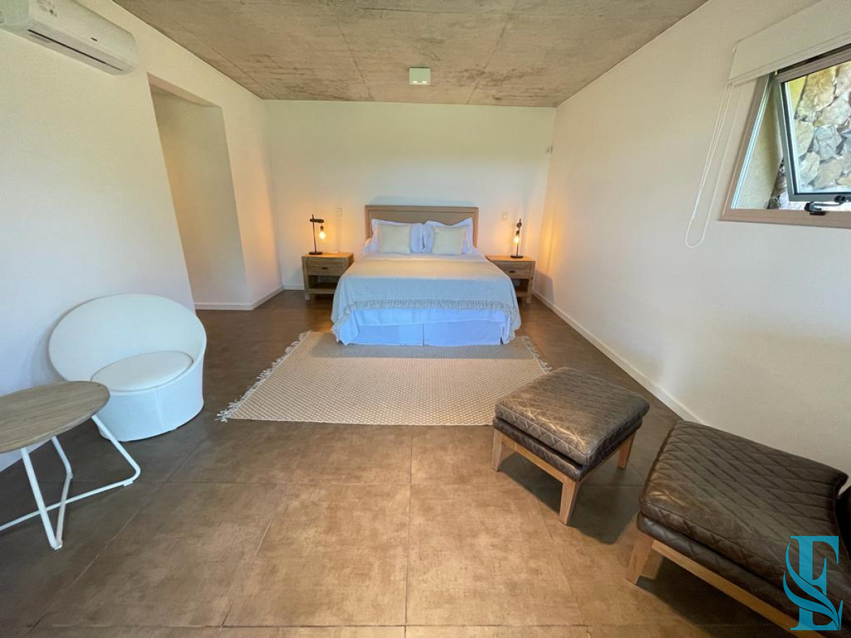 Apartamento ID.89 - Venta Apartamento 2 Dormitorios Punta Ballena 