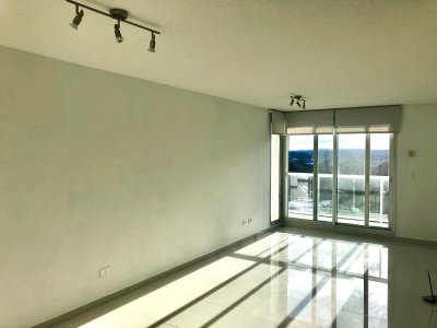 Venta Apartamento 2 Dormitorios 2 Baños Roosevelt, Punta del Este 