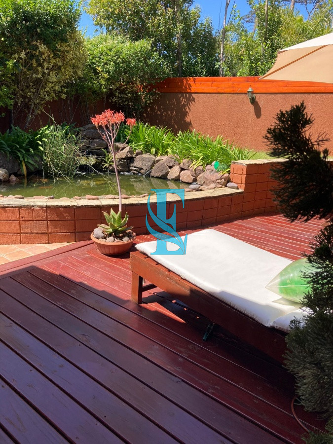 Casa ID.85 - CASA EN VENTA PINARES 